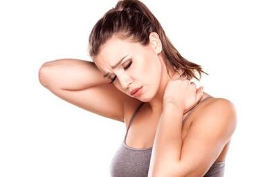 rigidità dei movimenti del collo con osteocondrosi