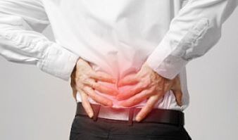 osteocondrosi della colonna vertebrale in un uomo